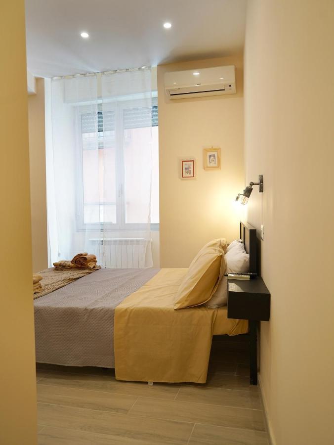 Giulia'S Home Napoli Exterior foto