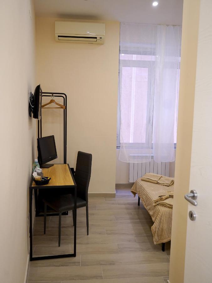 Giulia'S Home Napoli Exterior foto